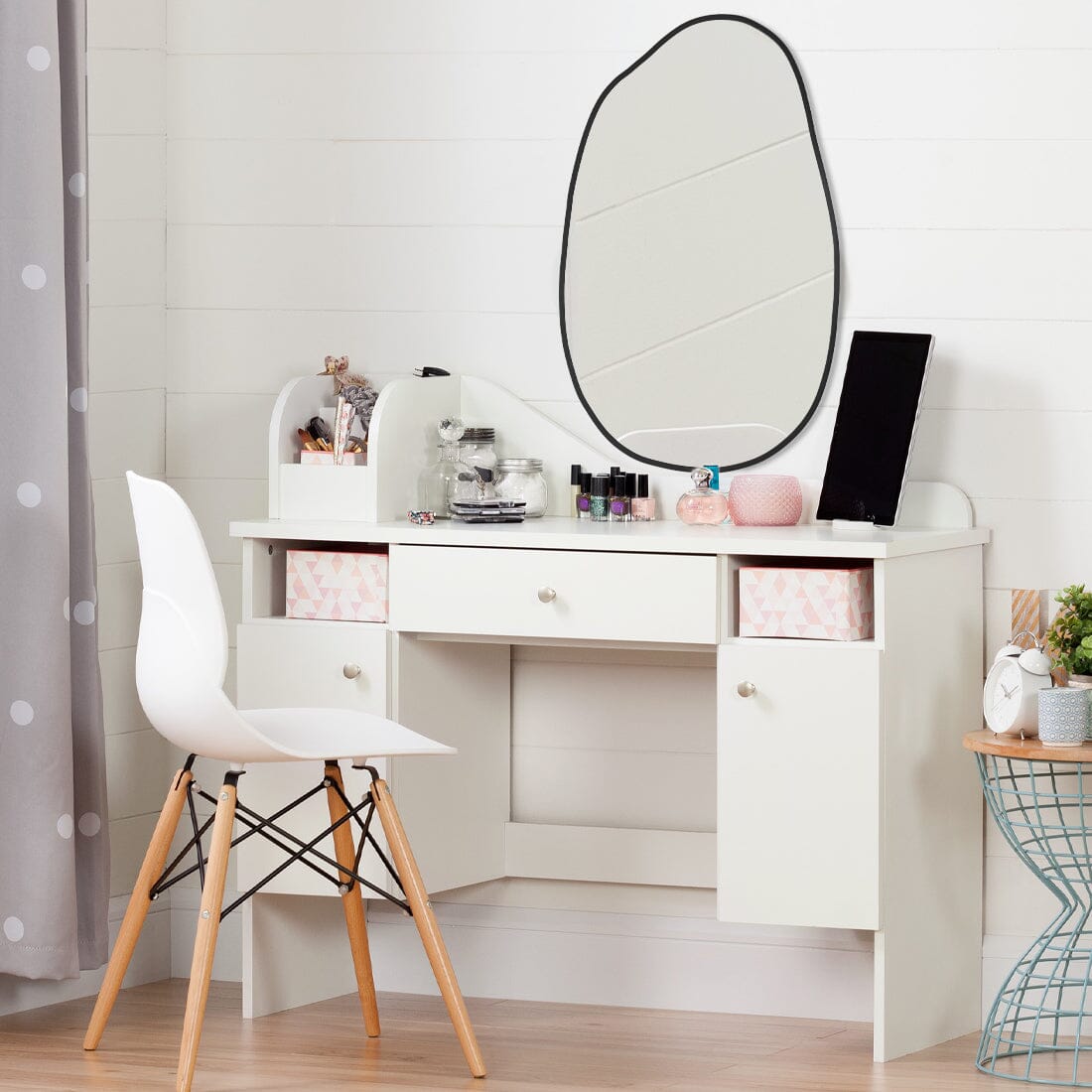 Irregular Wall Mirror Decorative Metal Framed Mirror Wall Mirrors Living and Home Vertical Irregular