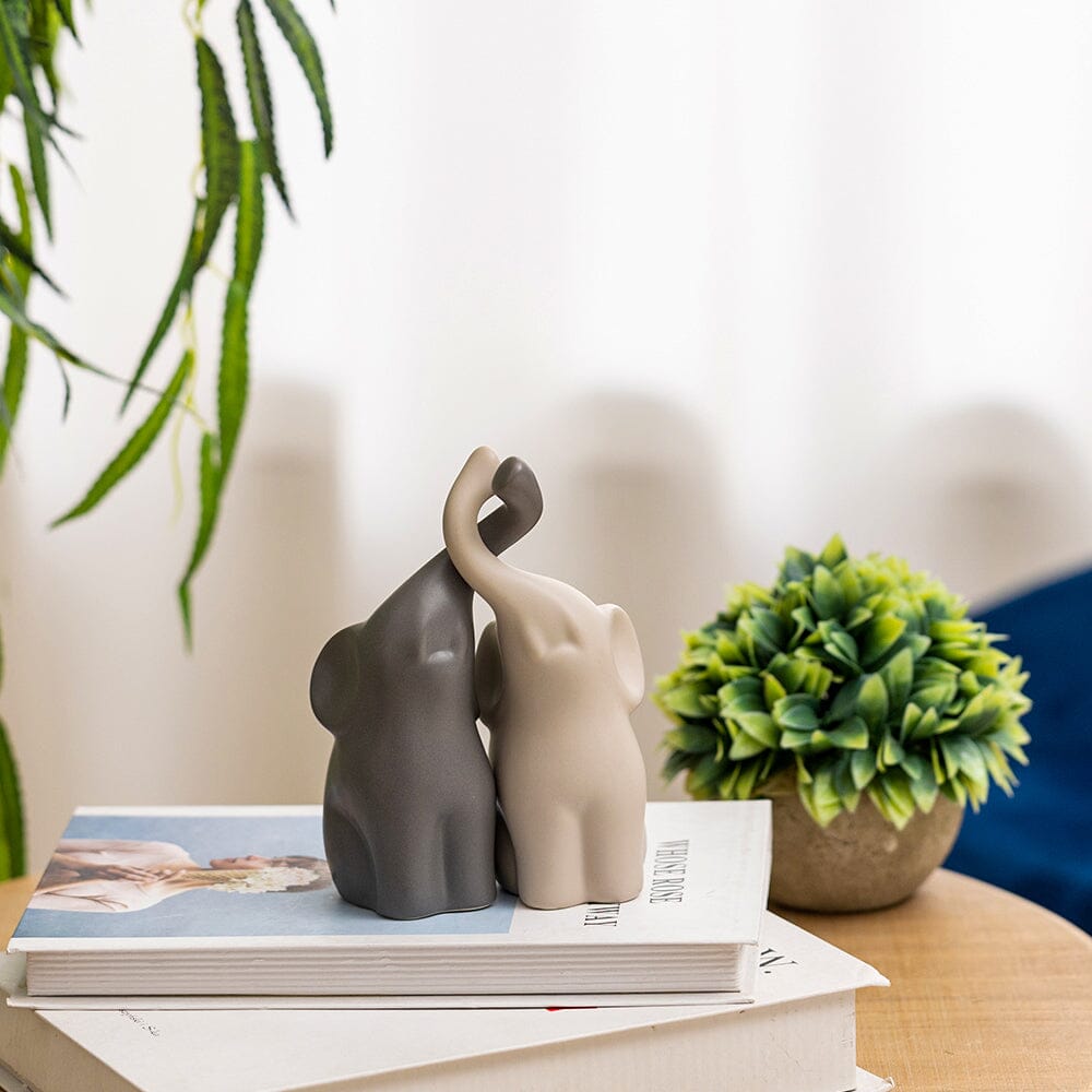 Set of 2 Ceramic Couple Elephant Statue Figurine Ornaments Living and Home
